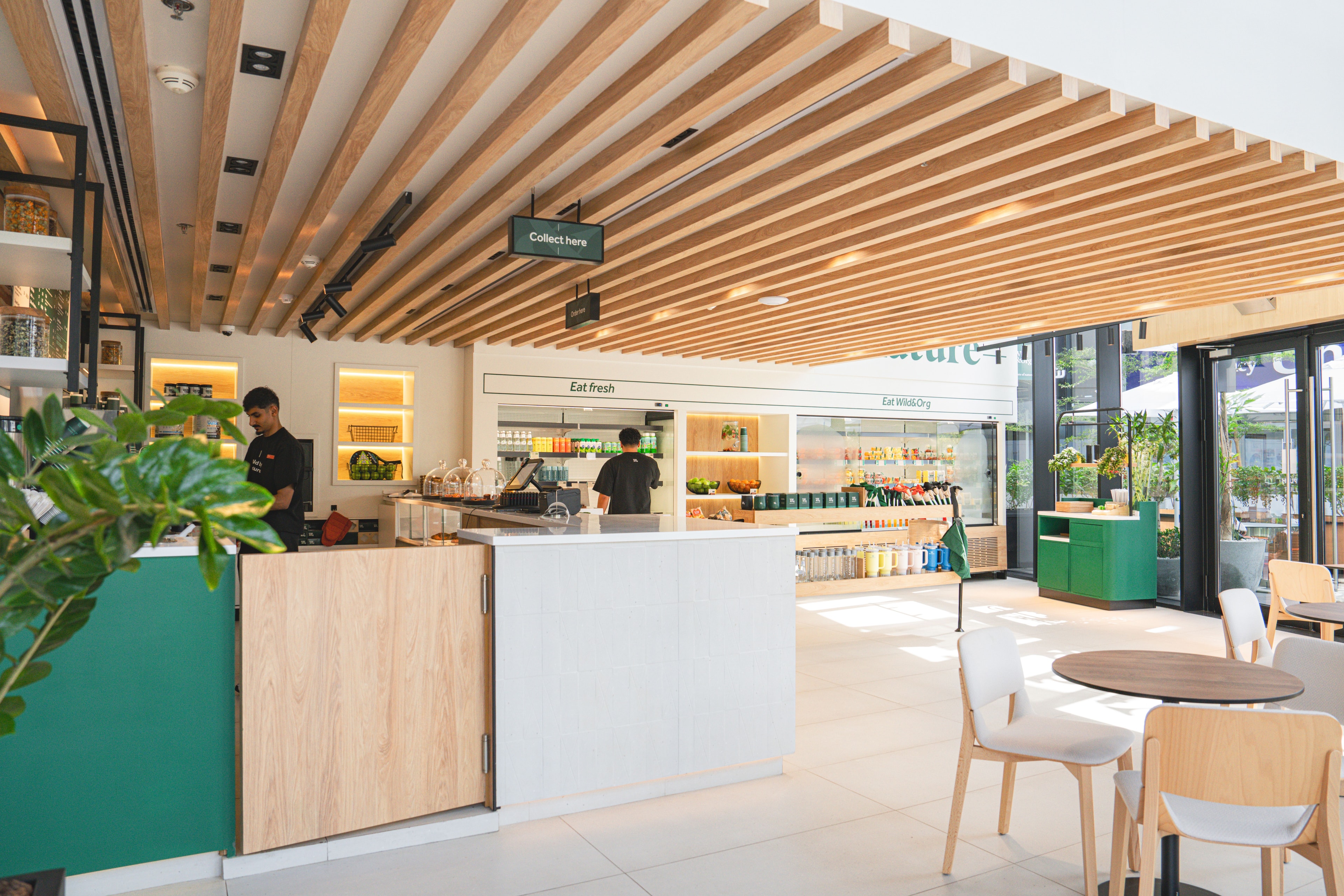 Wild&Org - Modern cafe interior